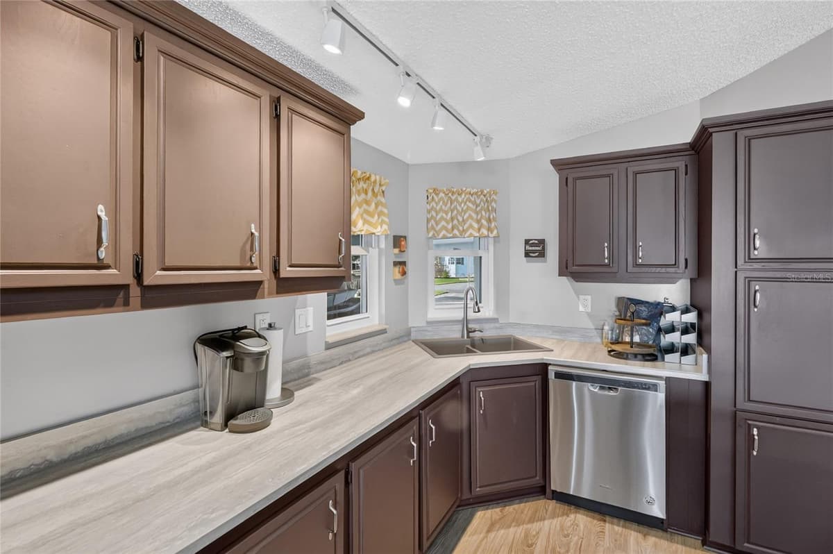 38310 LANGLOIS PLACE — photo 17 of 64