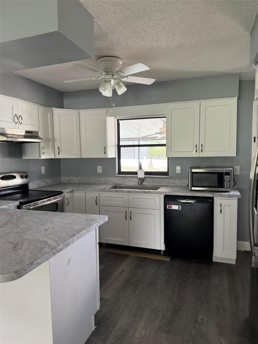 38745 CAMBRIDGE DRIVE — photo 6 of 37