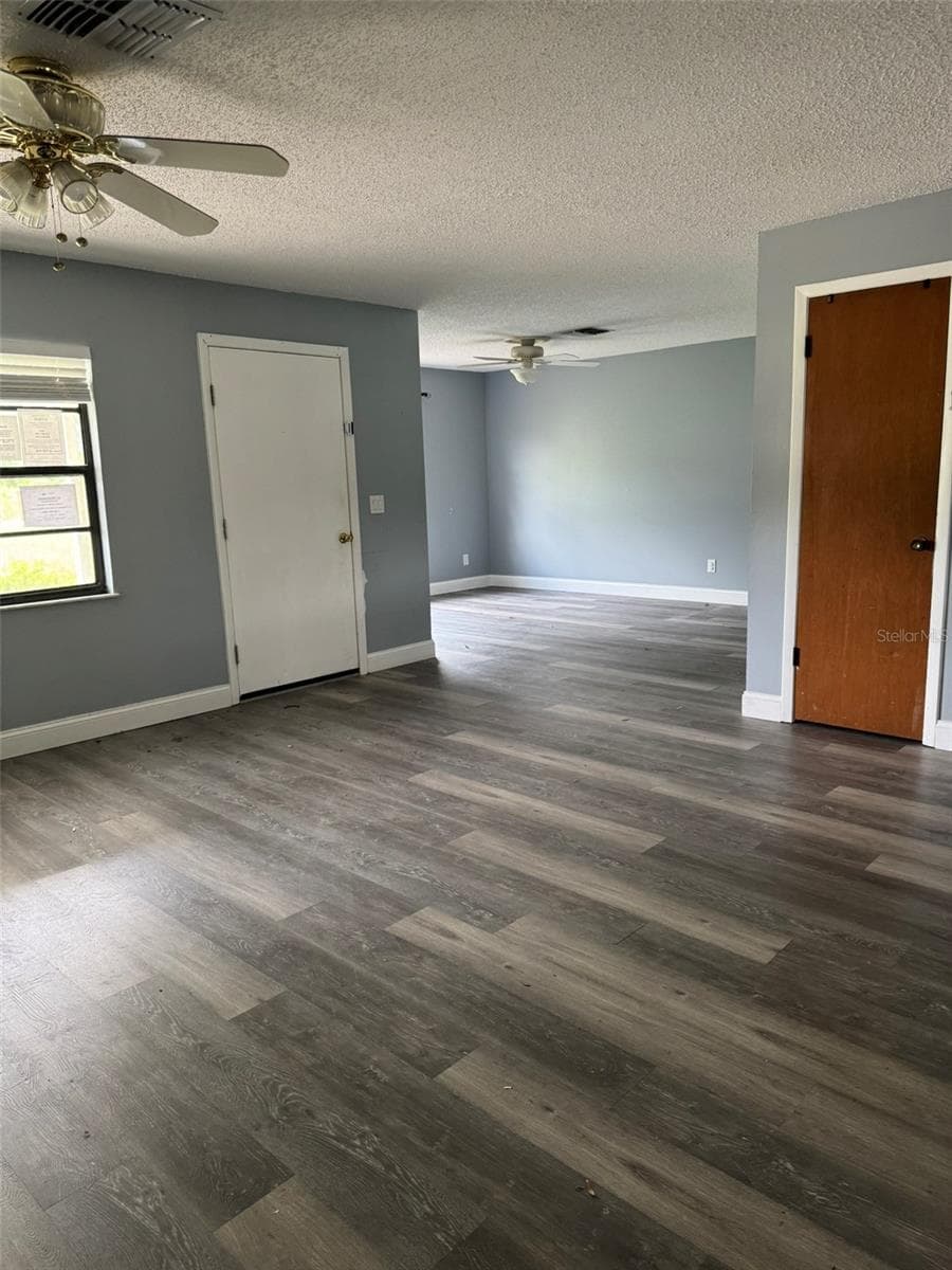 38745 CAMBRIDGE DRIVE — photo 16 of 37