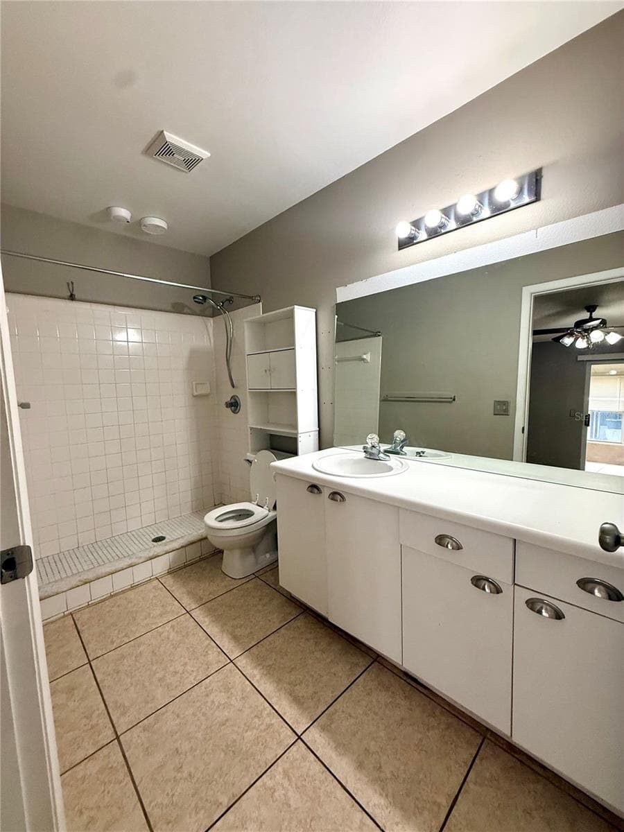 242 WINTER RIDGE BOULEVARD — photo 9 of 16