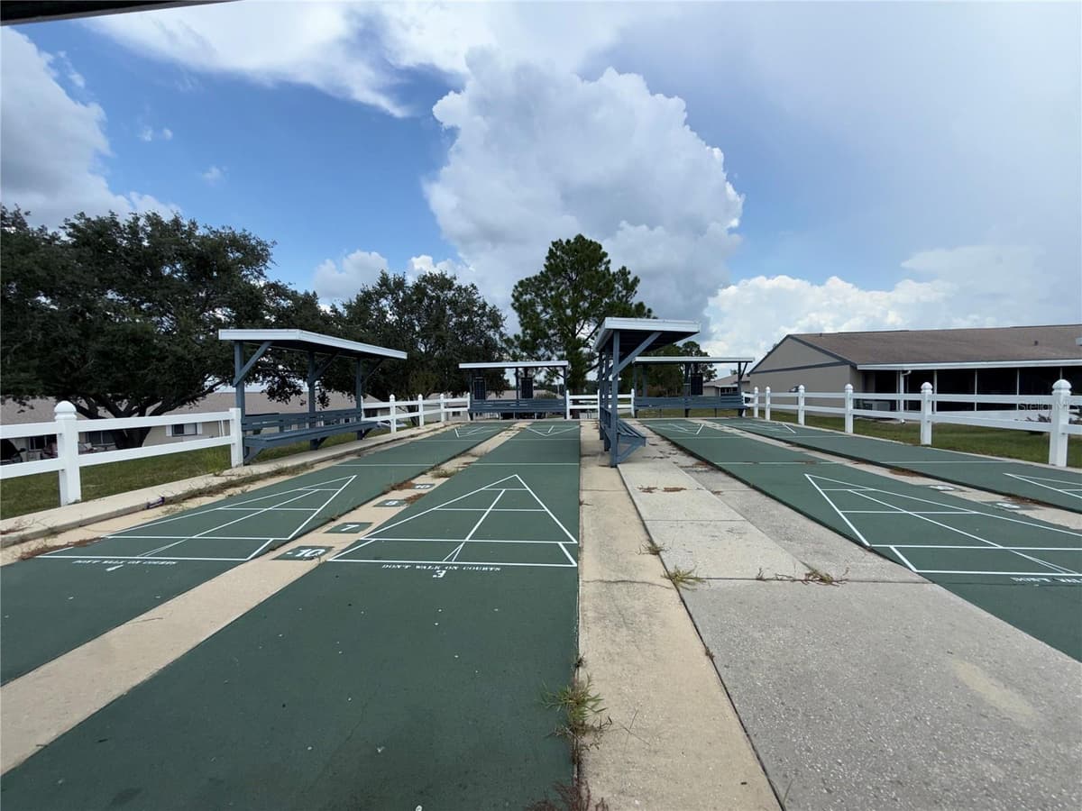 242 WINTER RIDGE BOULEVARD — photo 13 of 16
