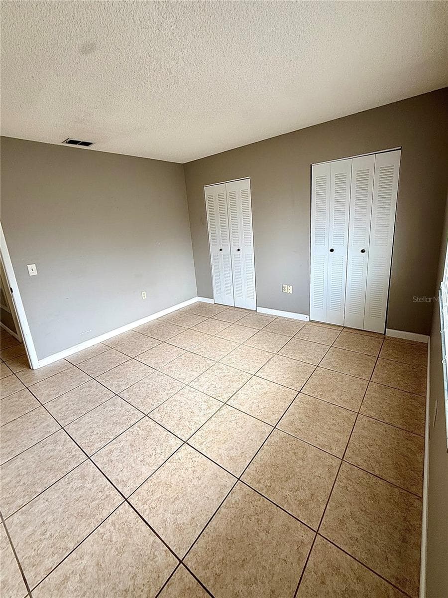 242 WINTER RIDGE BOULEVARD — photo 5 of 16