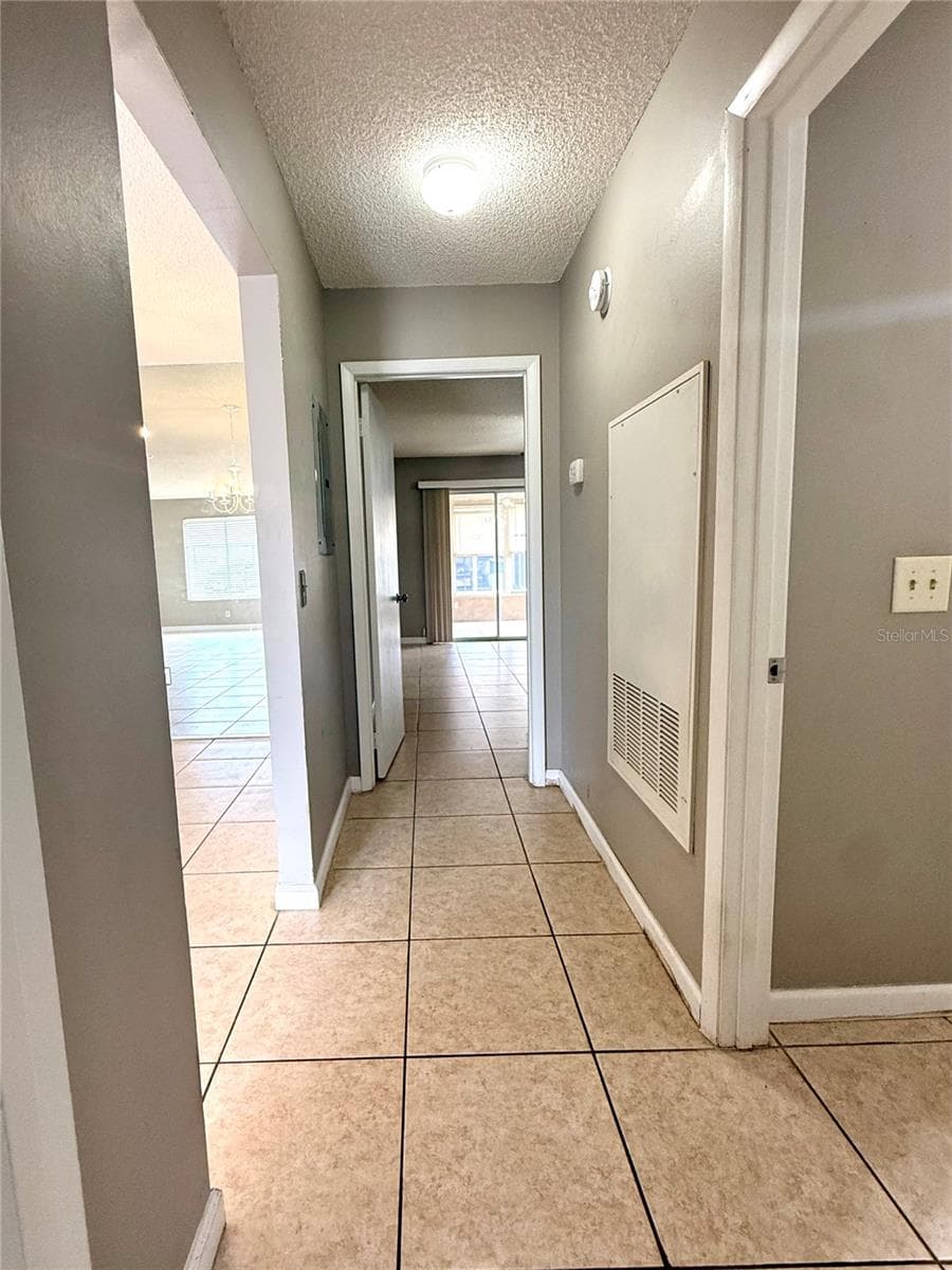 242 WINTER RIDGE BOULEVARD — photo 7 of 16