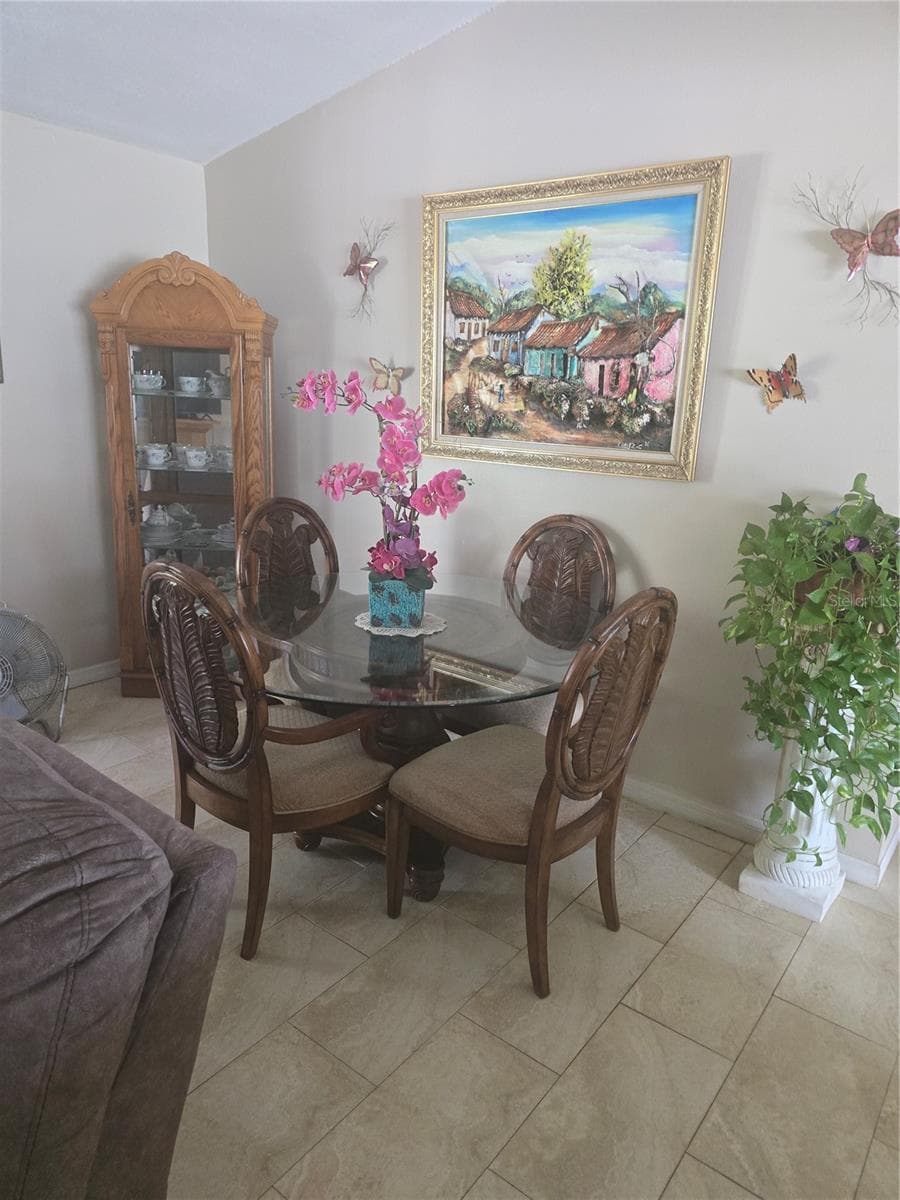1822 HOUSTON DRIVE — photo 15 of 41