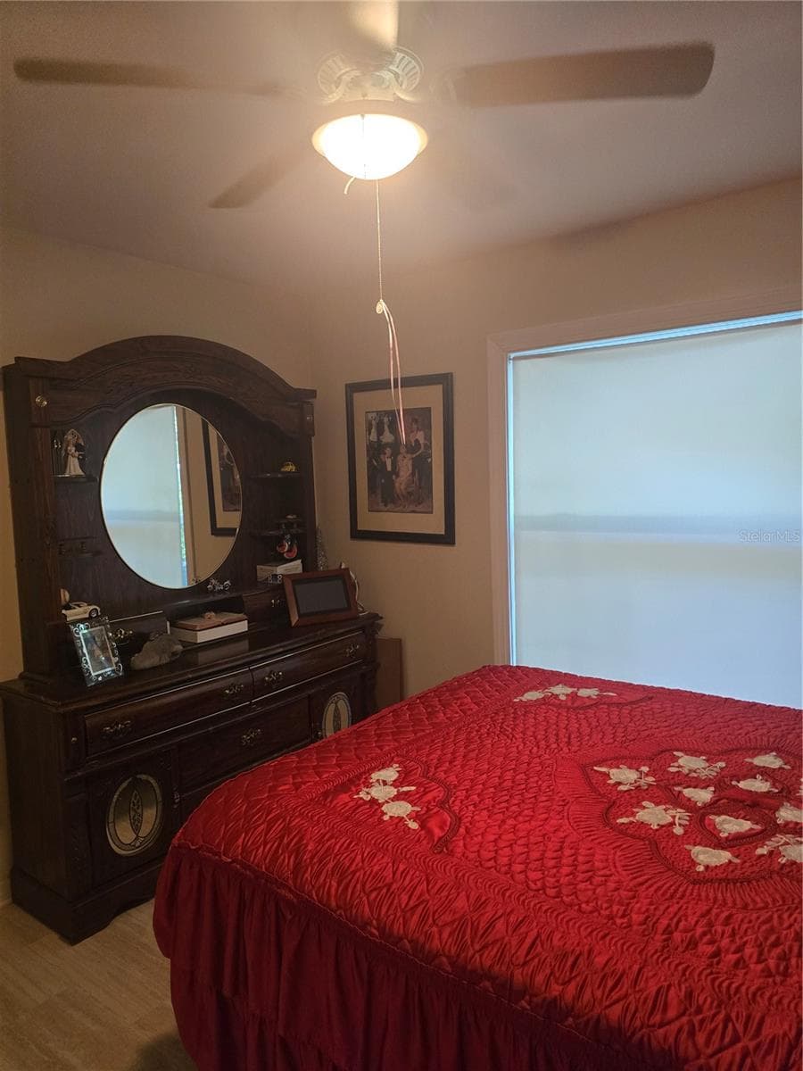 1822 HOUSTON DRIVE — photo 19 of 41