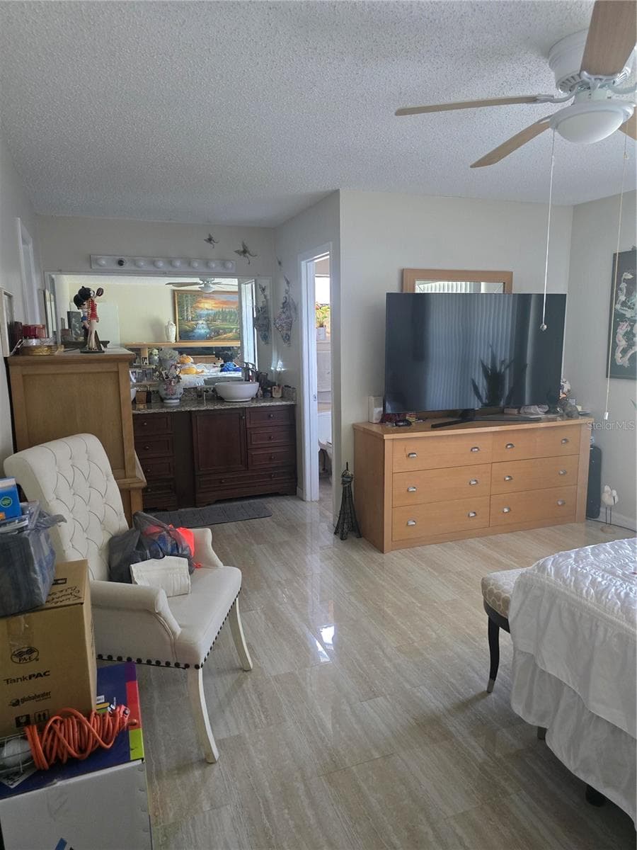 1822 HOUSTON DRIVE — photo 23 of 41