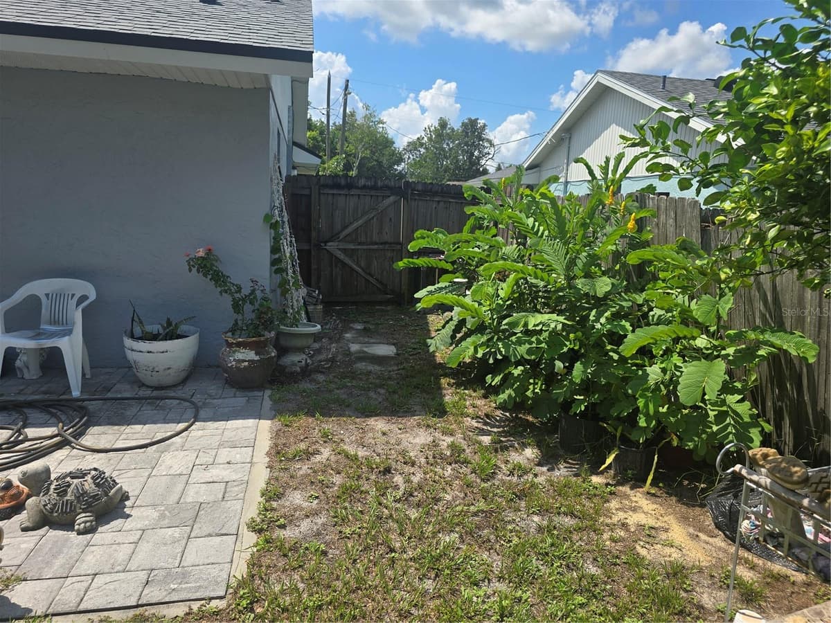 1822 HOUSTON DRIVE — photo 41 of 41