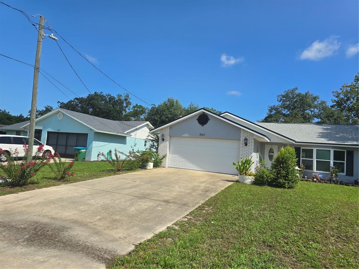 1822 HOUSTON DRIVE — photo 3 of 41