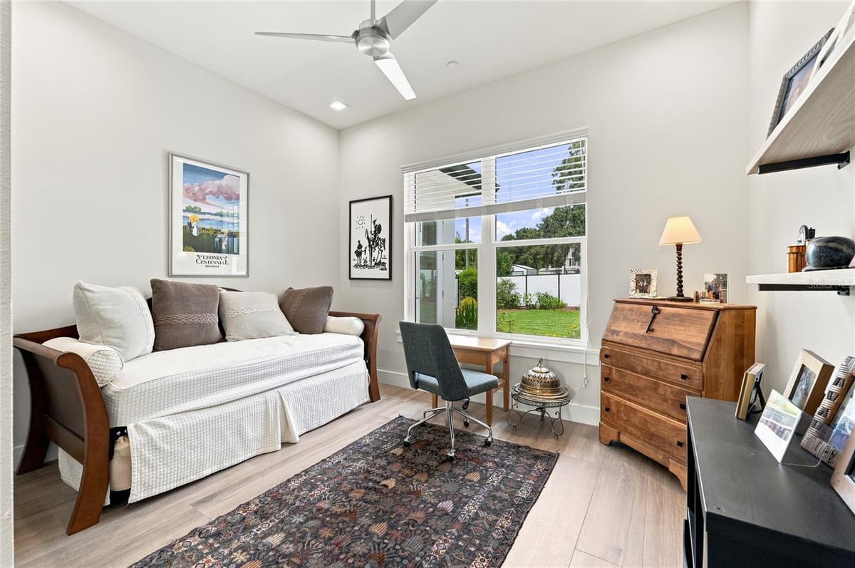 1307 LAKE HOWARD DRIVE — photo 47 of 96