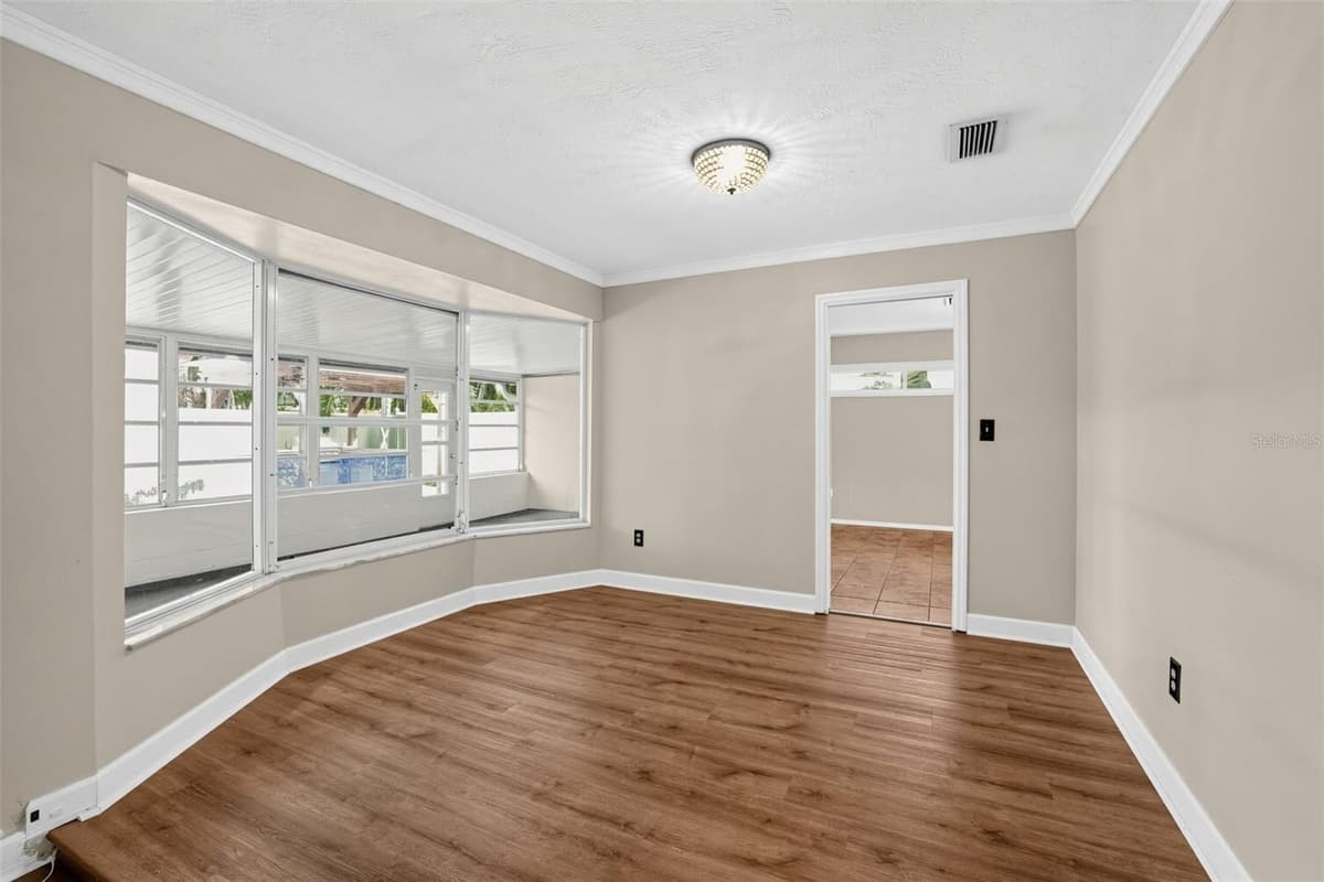 6450 31ST TERRACE — photo 7 of 20