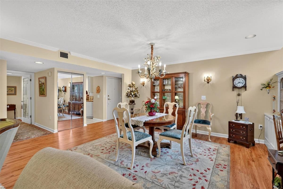 250 CAROLINA AVENUE — photo 13 of 86