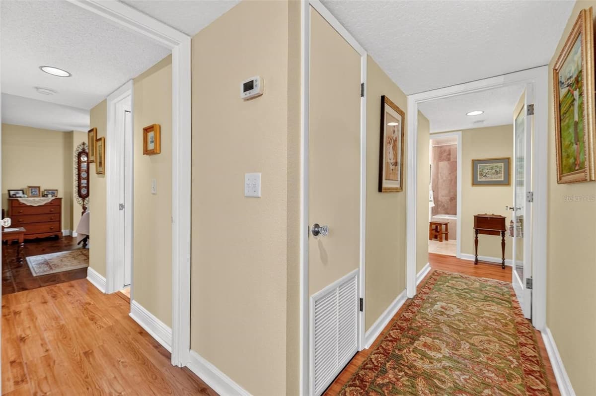 250 CAROLINA AVENUE — photo 22 of 86