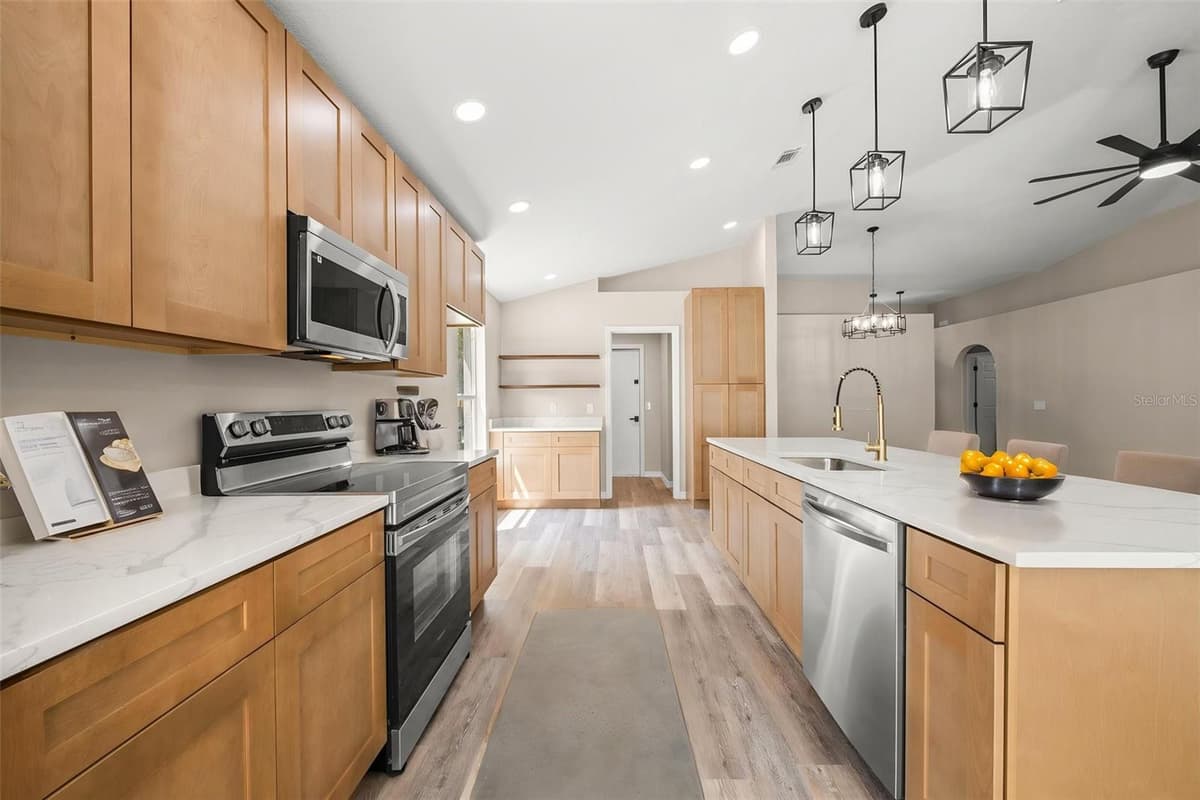 948 WELCH HILL CIRCLE — photo 12 of 48