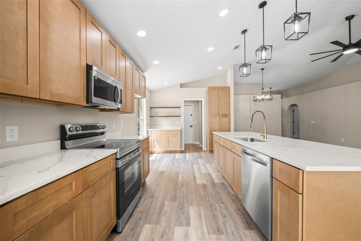 948 WELCH HILL CIRCLE — photo 13 of 48