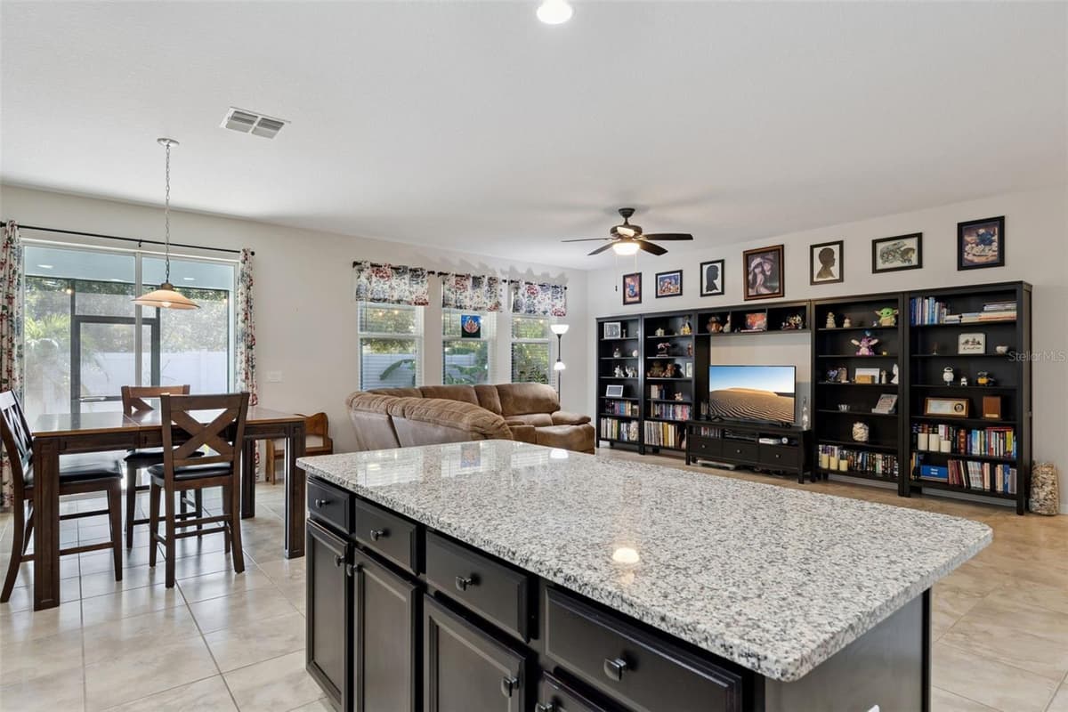 1120 WHITE WATER BAY DRIVE — photo 16 of 72