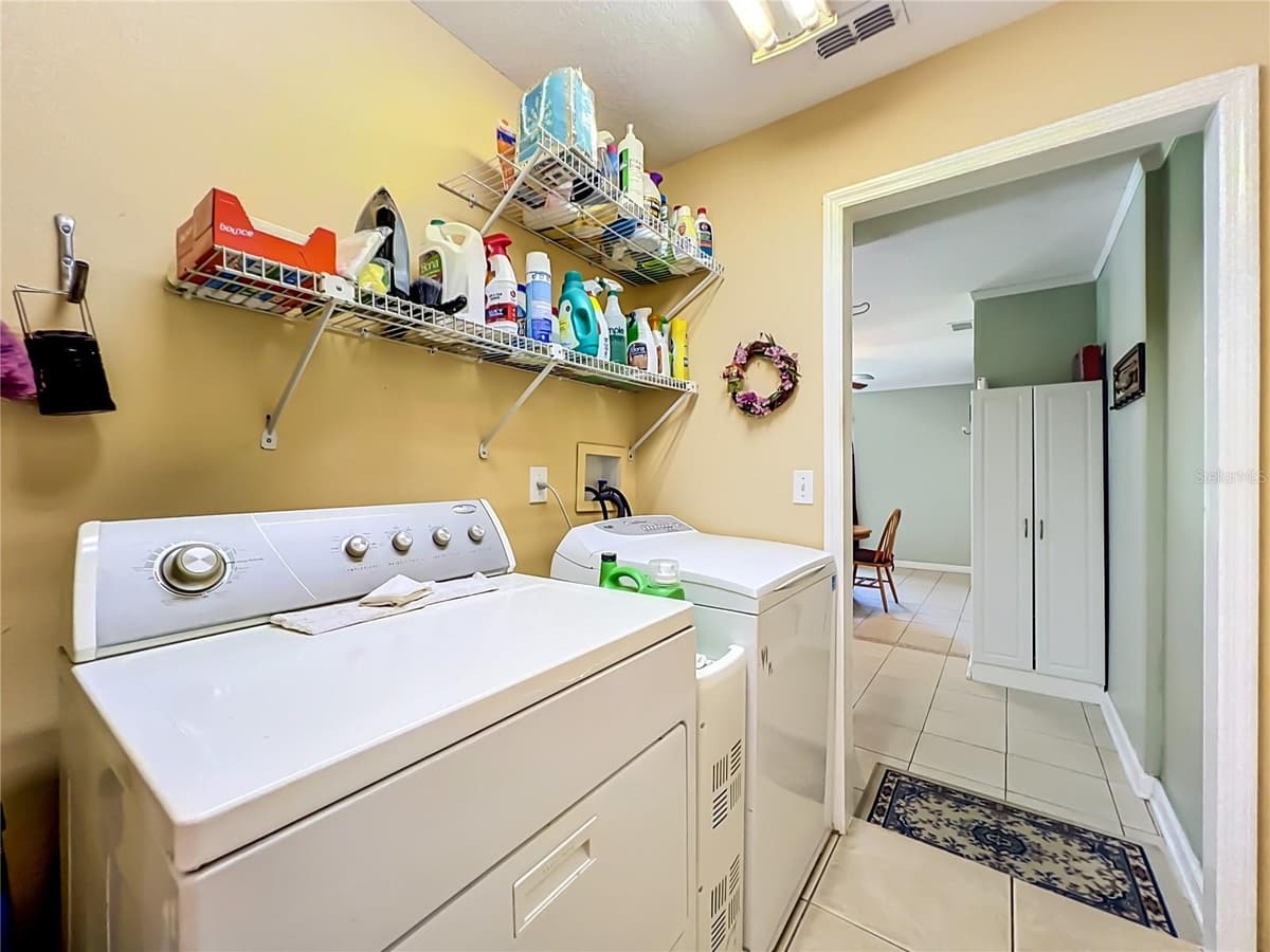 41821 ROYAL TRAILS ROAD — photo 43 of 67