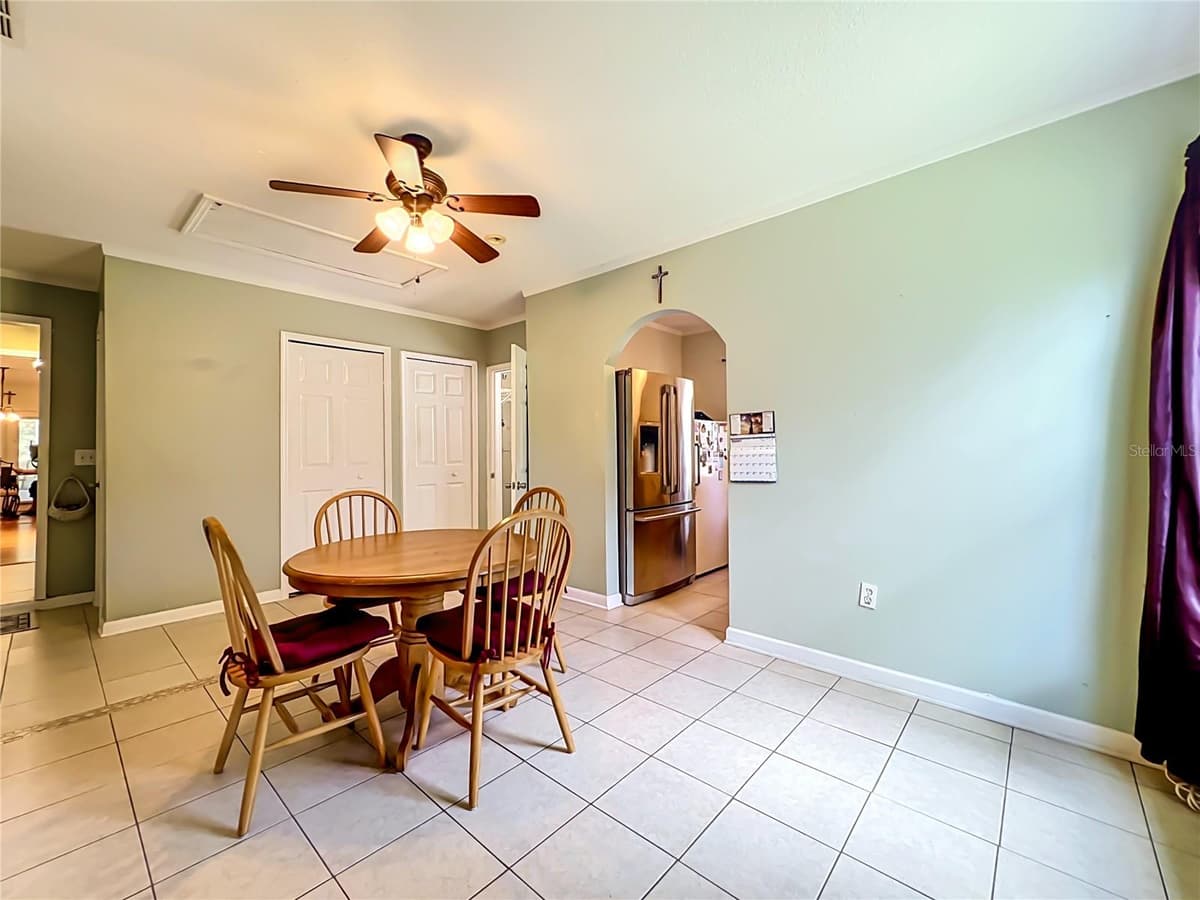 41821 ROYAL TRAILS ROAD — photo 38 of 67