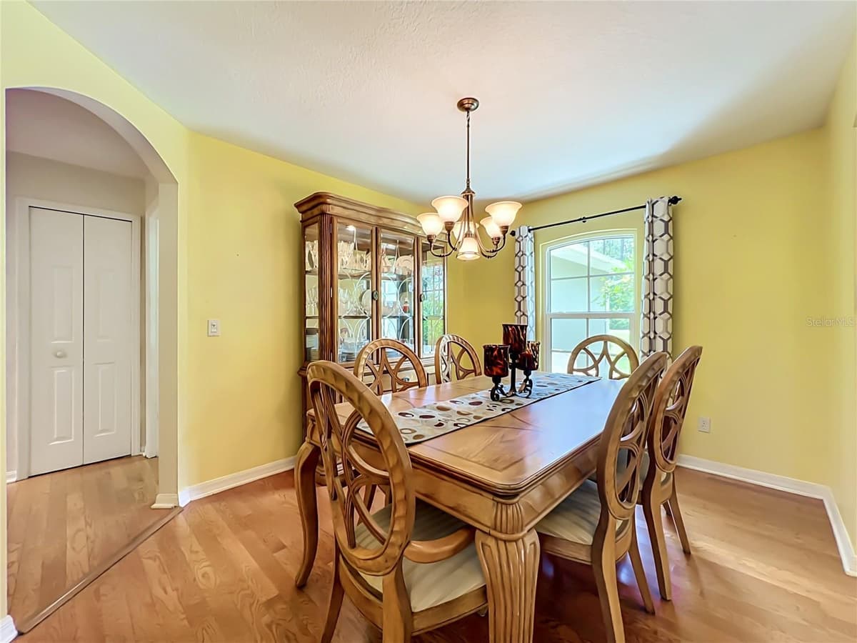41821 ROYAL TRAILS ROAD — photo 18 of 67