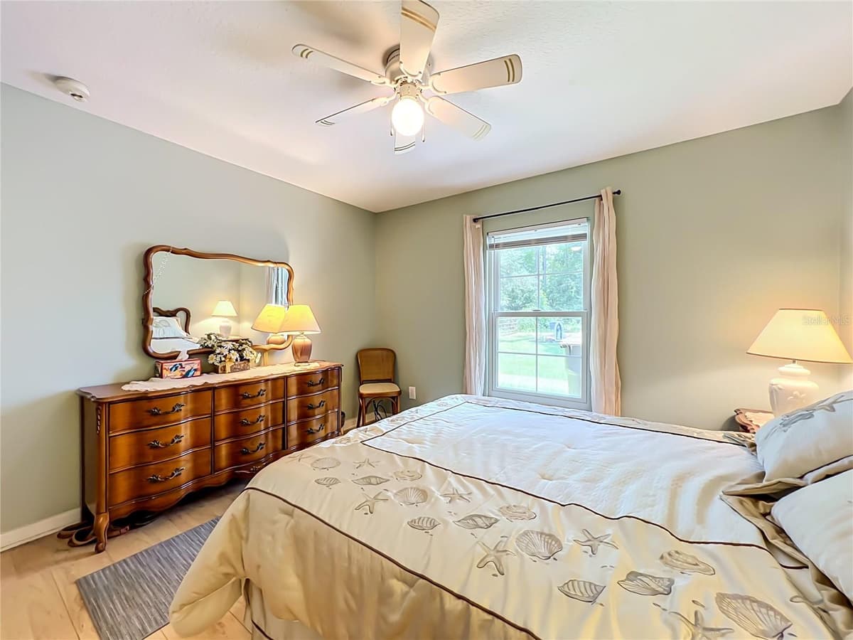 41821 ROYAL TRAILS ROAD — photo 34 of 67