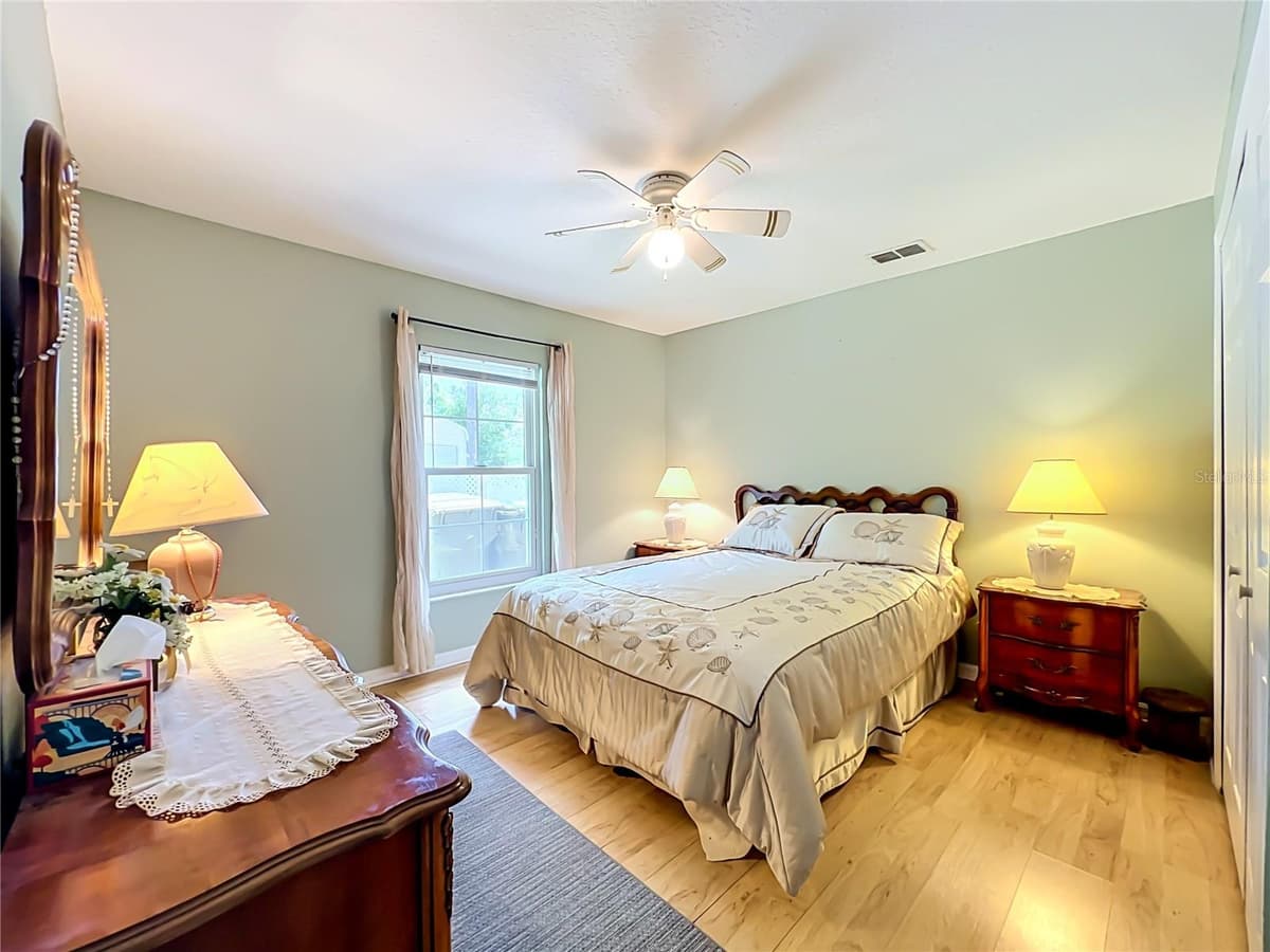 41821 ROYAL TRAILS ROAD — photo 33 of 67