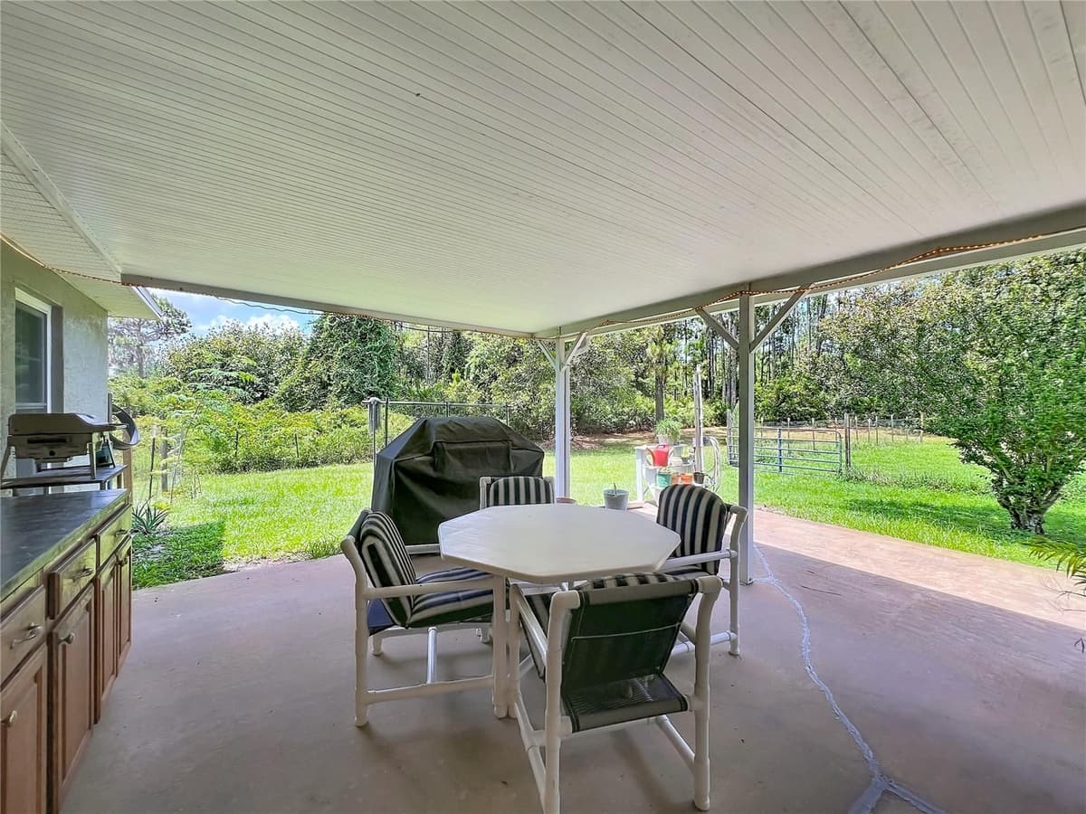 41821 ROYAL TRAILS ROAD — photo 49 of 67
