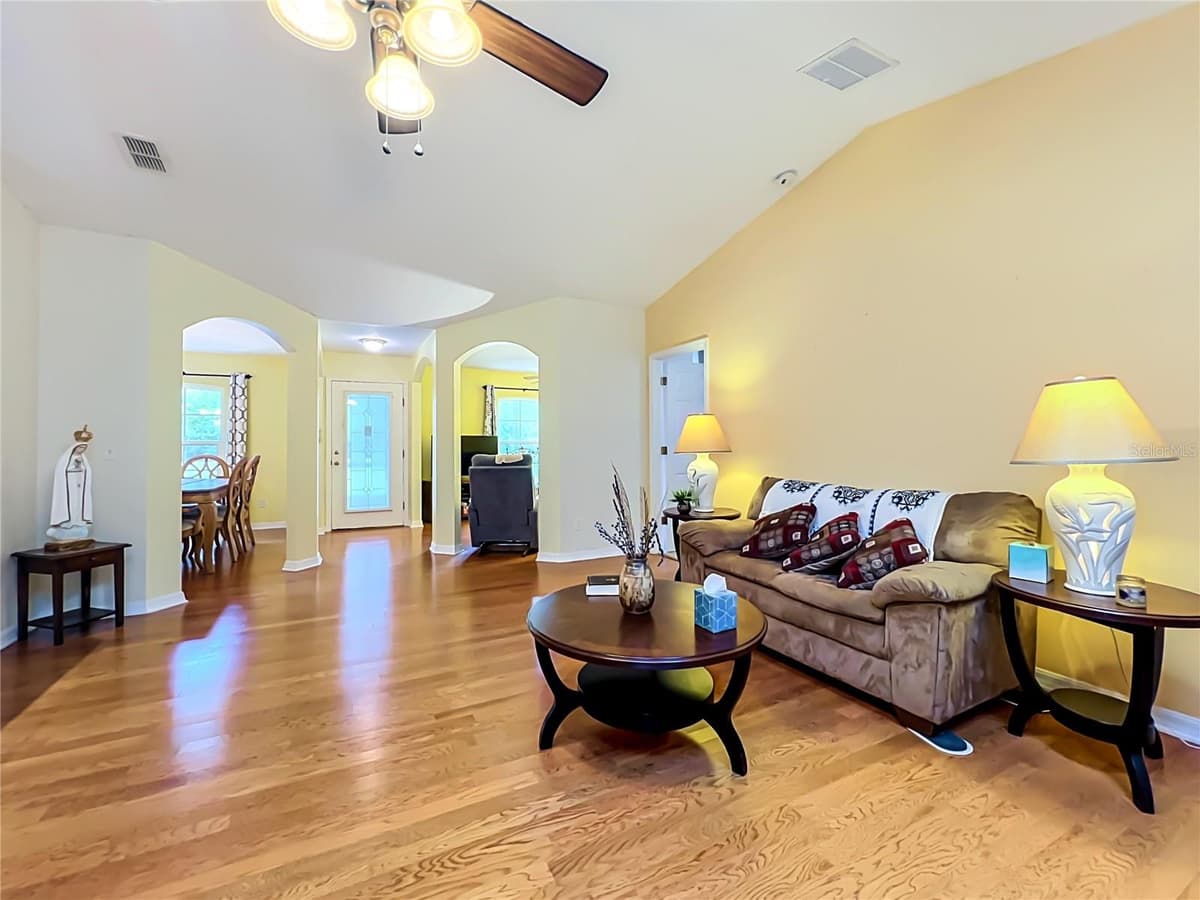 41821 ROYAL TRAILS ROAD — photo 4 of 67