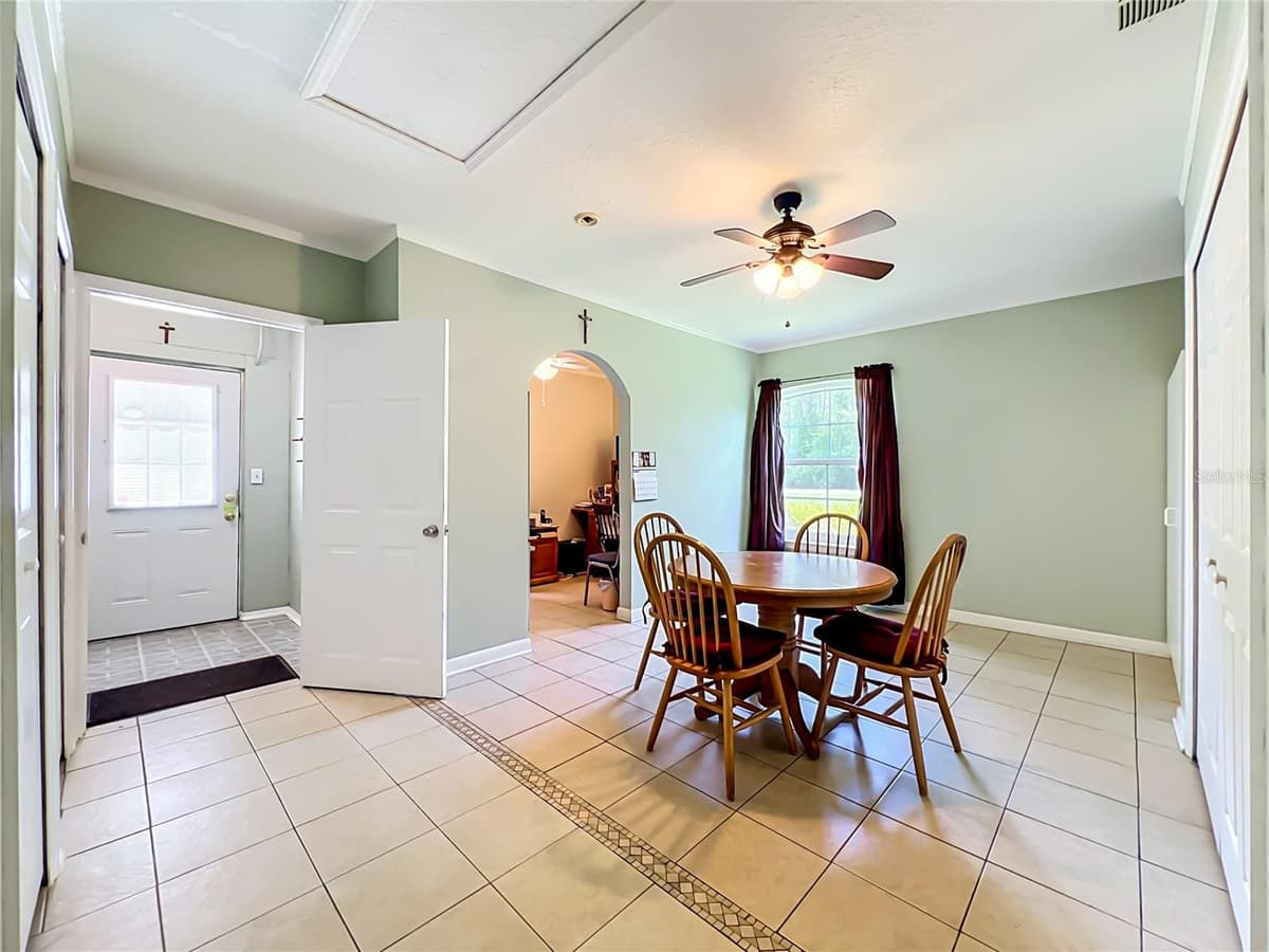 41821 ROYAL TRAILS ROAD — photo 36 of 67