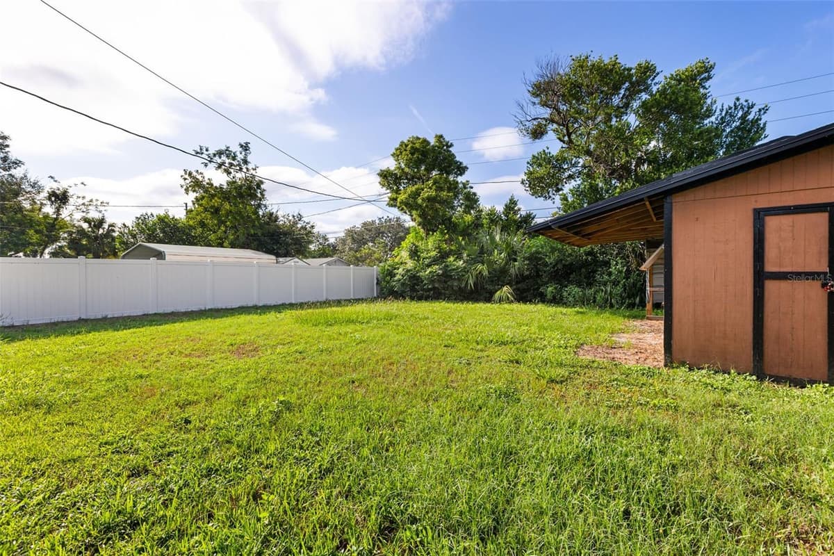 2168 RIDGE DRIVE — photo 14 of 19