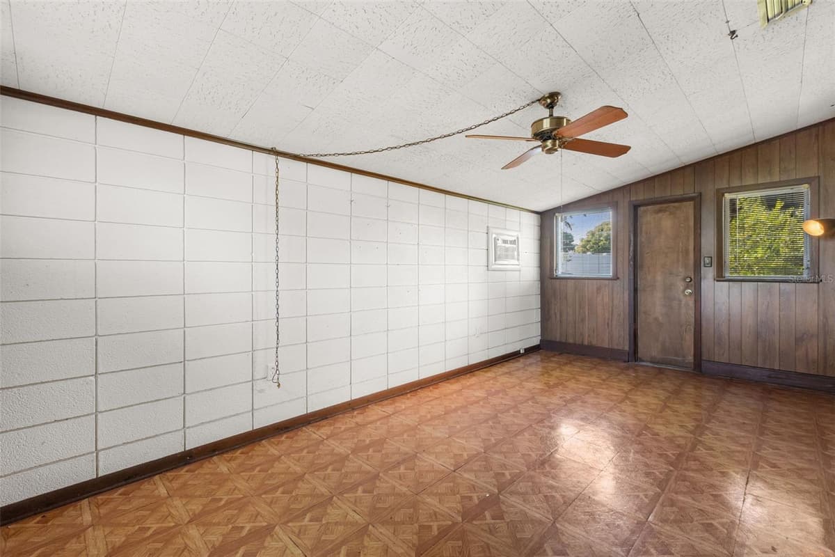 2168 RIDGE DRIVE — photo 9 of 19