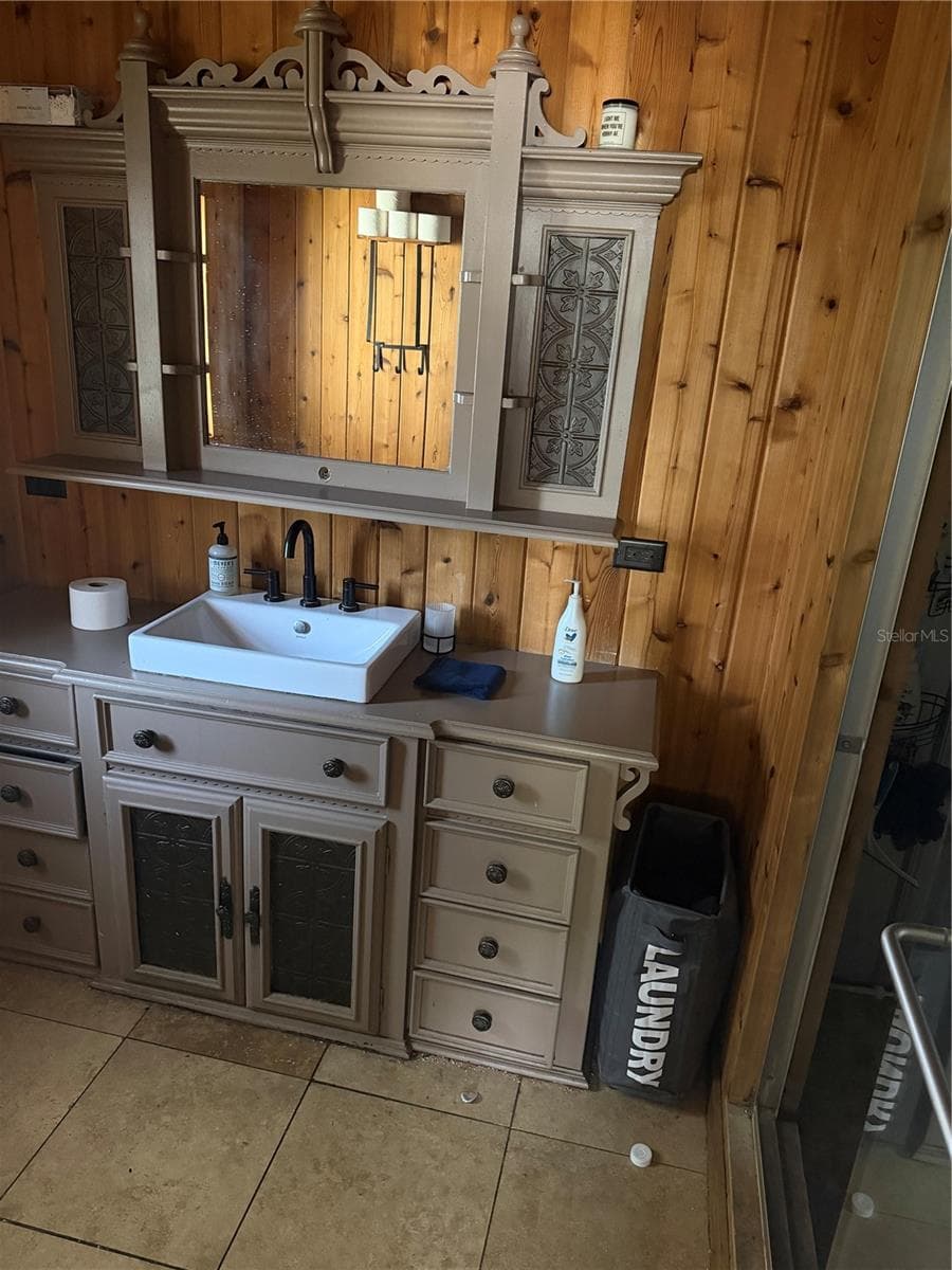 965 SANDLE WOOD DRIVE — photo 6 of 9