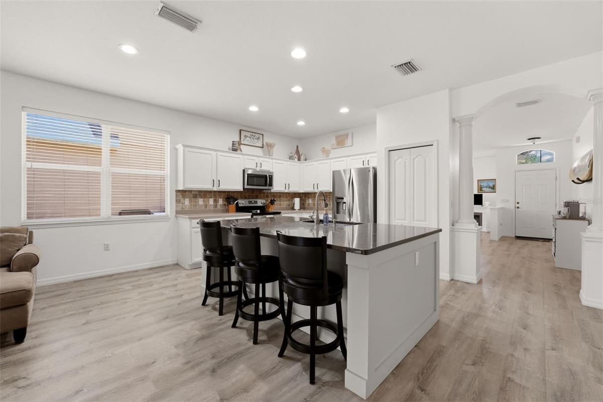 1796 SCARLETT AVENUE — photo 11 of 58