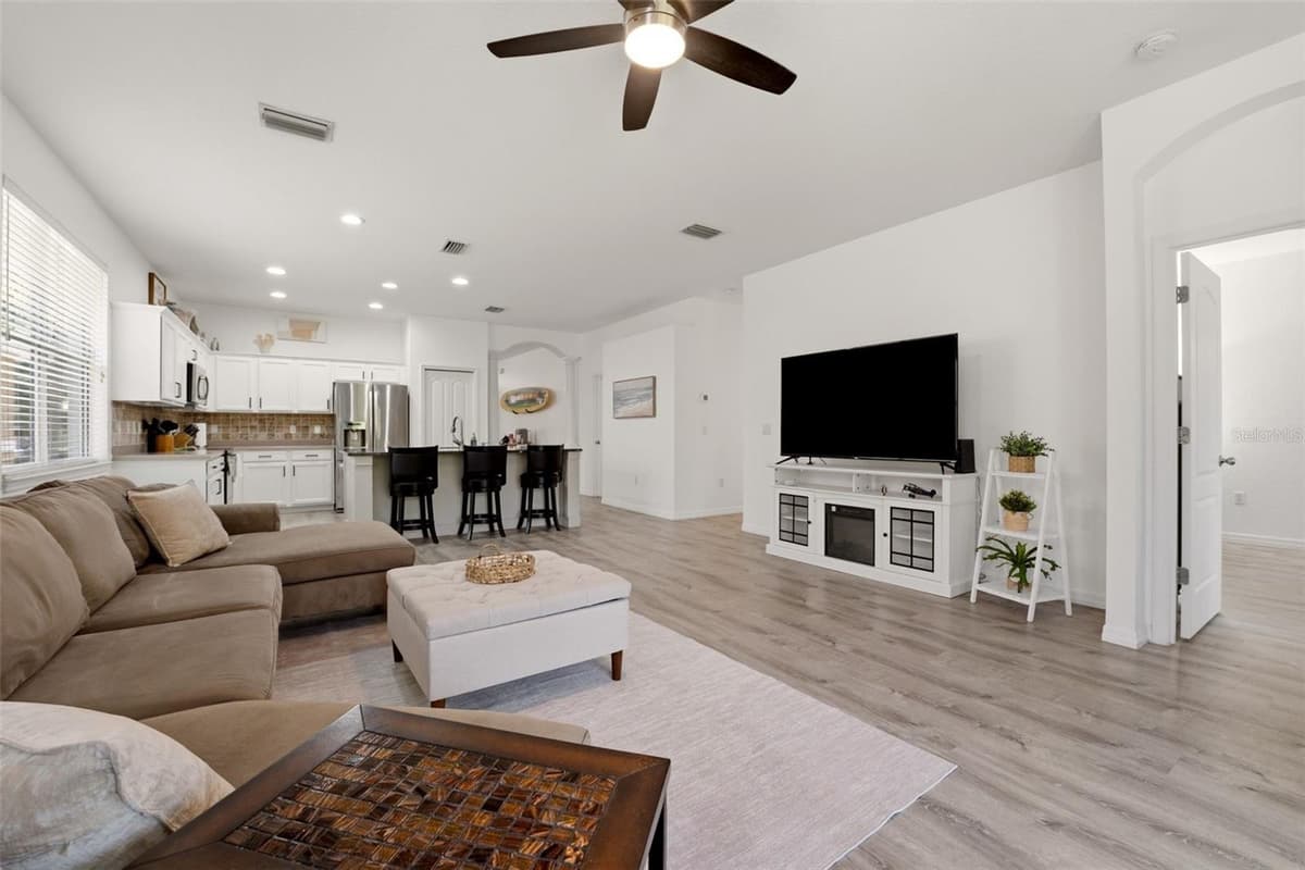 1796 SCARLETT AVENUE — photo 18 of 58