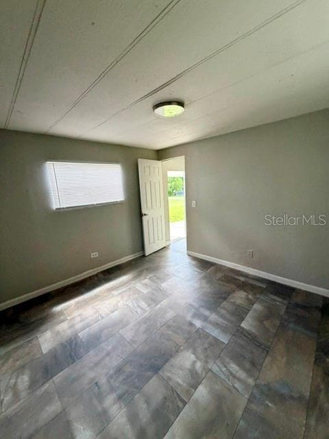 21307 CAMPBELL DRIVE — photo 13 of 21