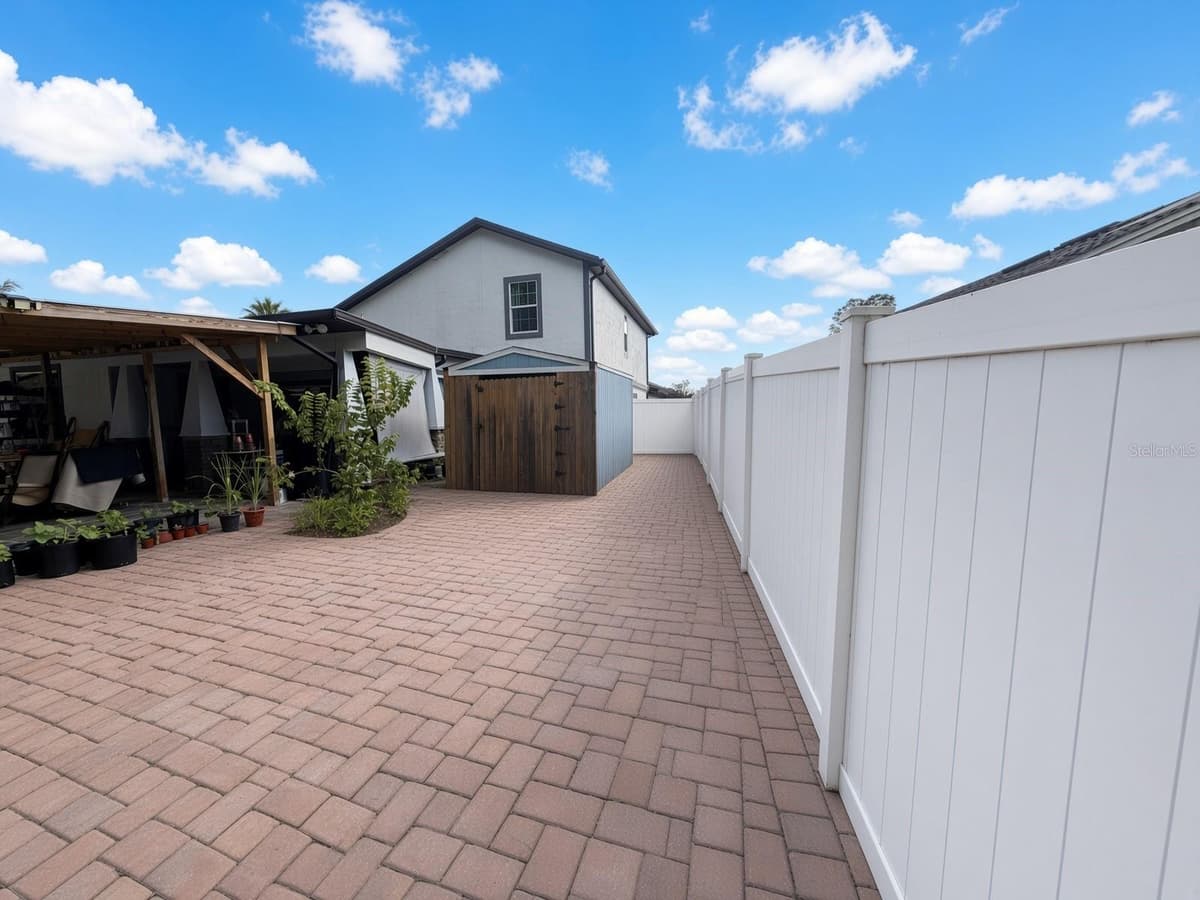 3010 STILLWATER DRIVE — photo 41 of 44
