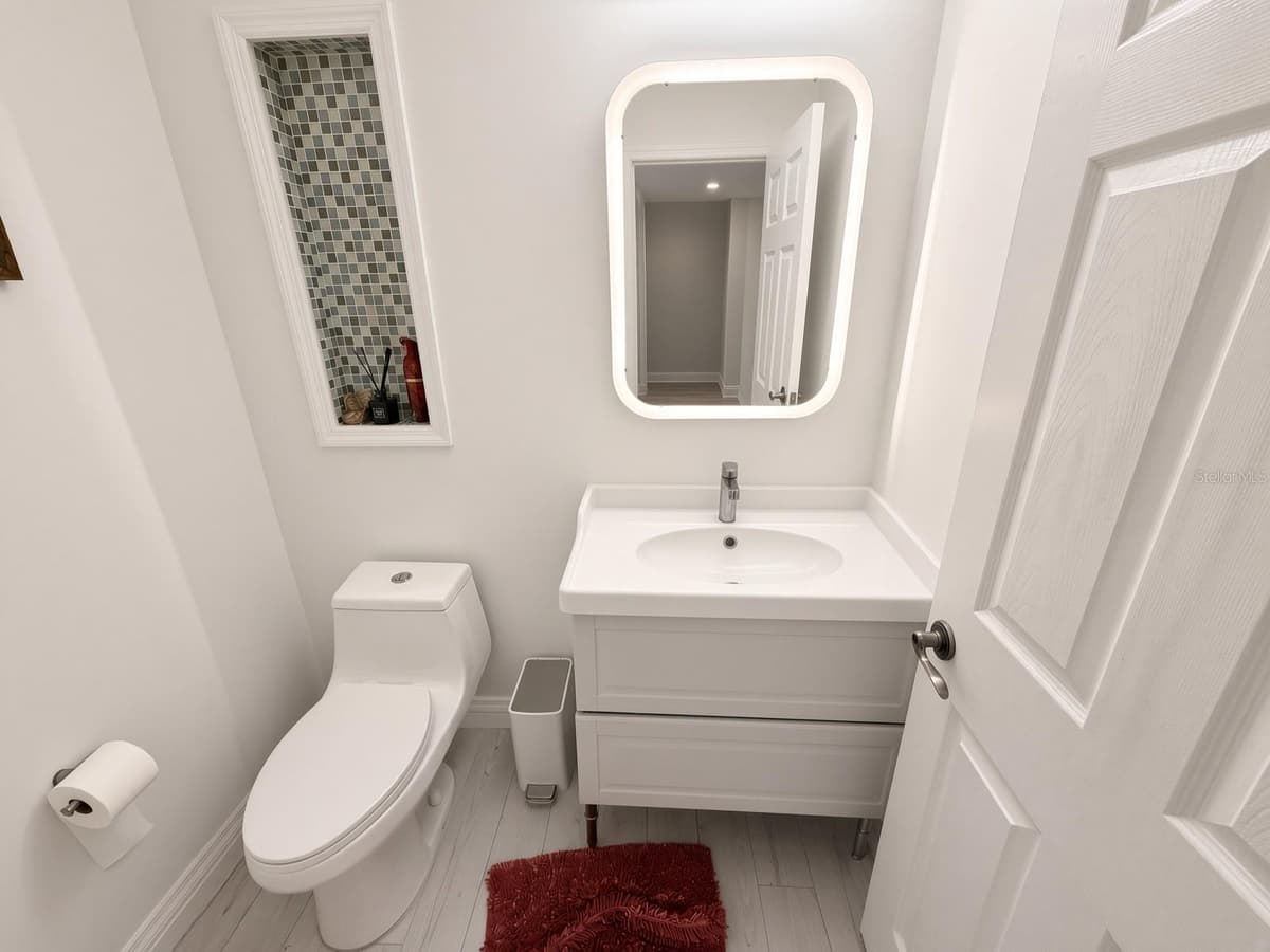 3010 STILLWATER DRIVE — photo 16 of 44