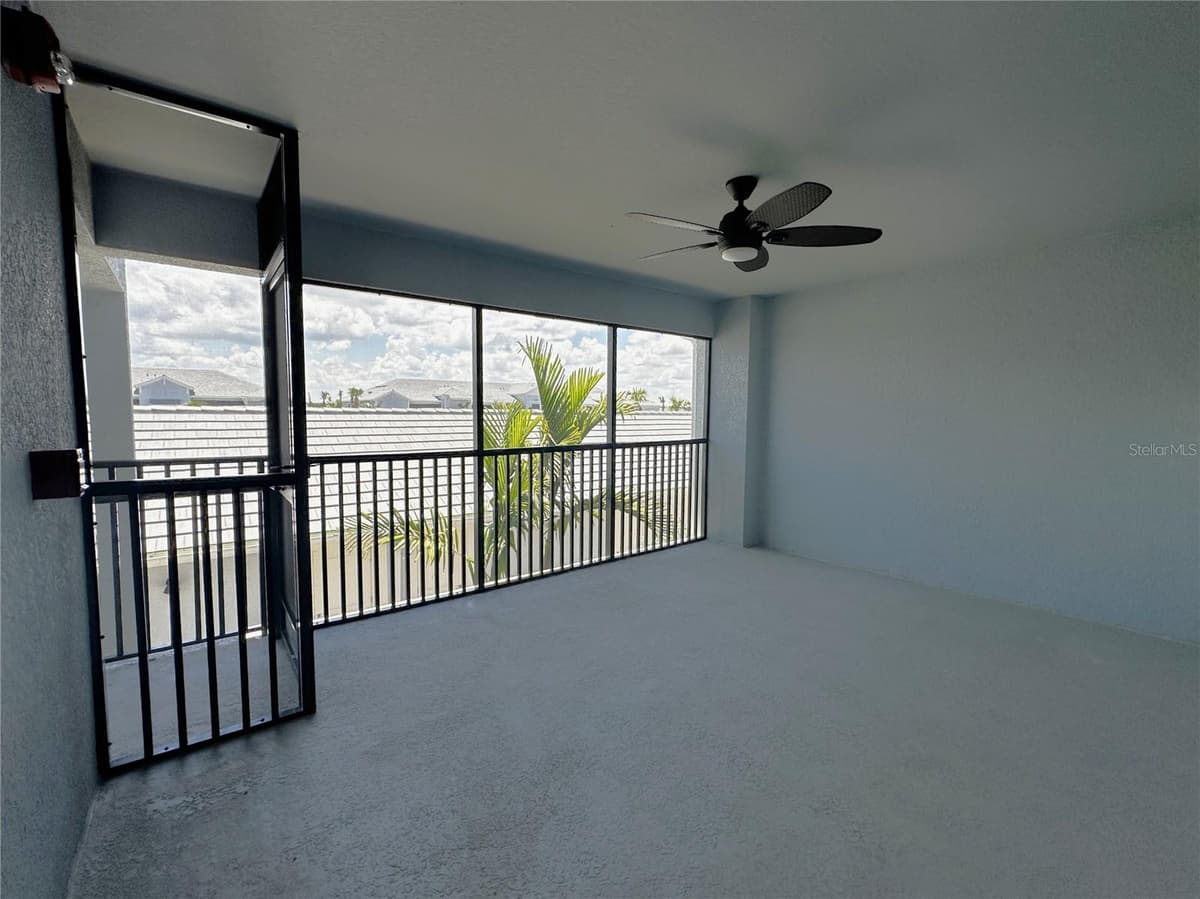 14271 HERITAGE LANDING BOULEVARD — photo 7 of 51