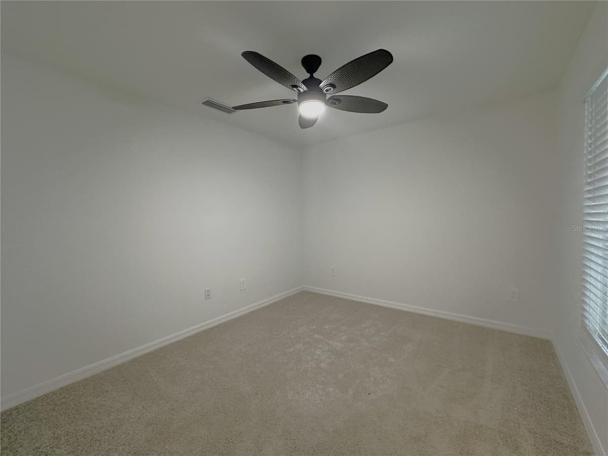 14271 HERITAGE LANDING BOULEVARD — photo 21 of 51