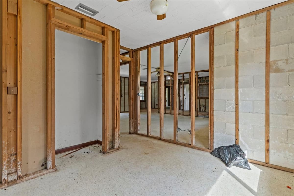 3902 TALLAHASSEE ROAD — photo 37 of 57