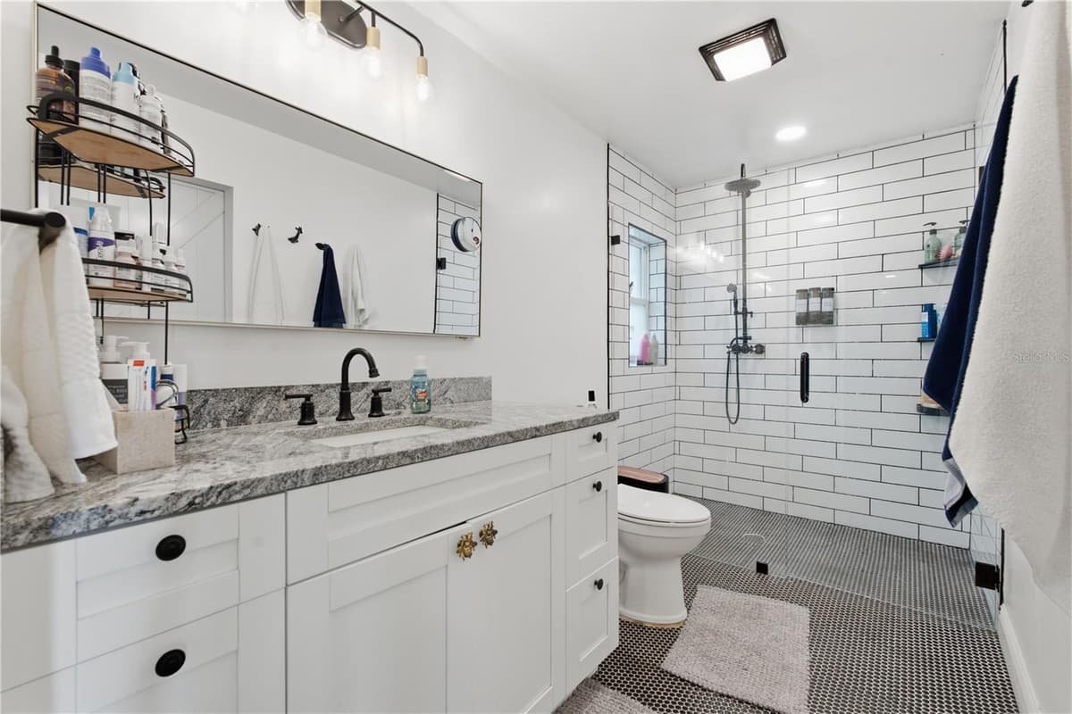 7920 43RD STREET — photo 58 of 63