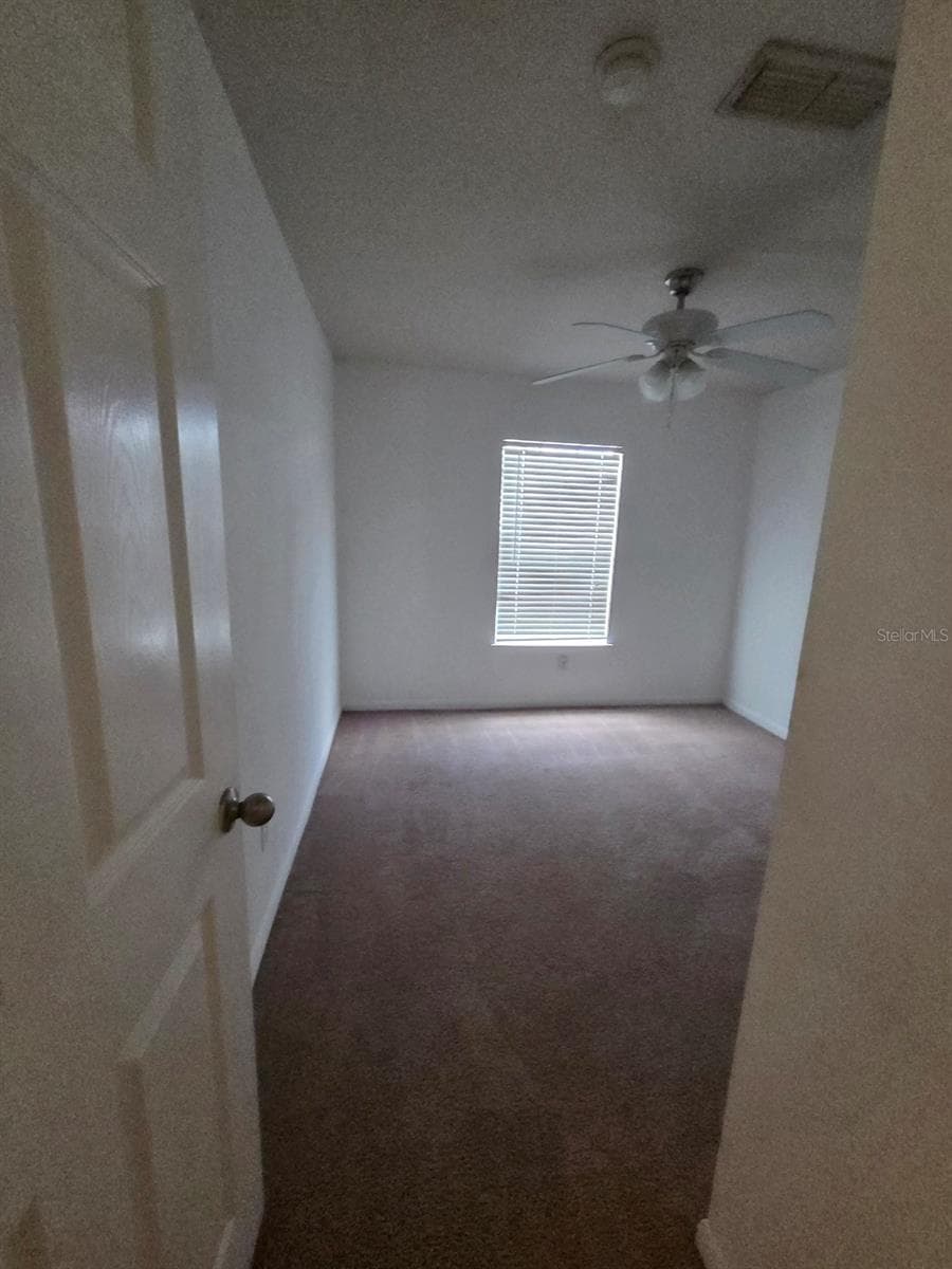 9165 LEE VISTA BOULEVARD — photo 5 of 9