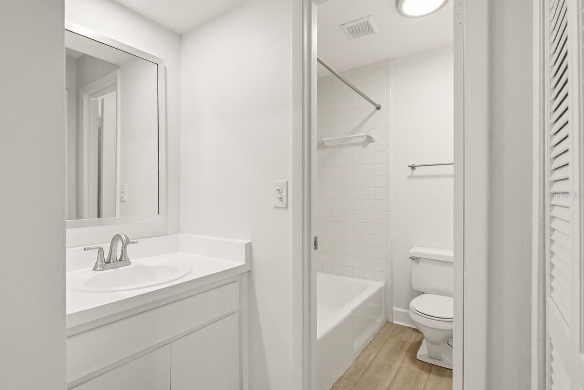 20 EVELYN COURT — photo 40 of 74
