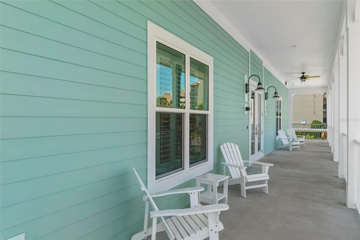 4650 BAY BOULEVARD — photo 39 of 57