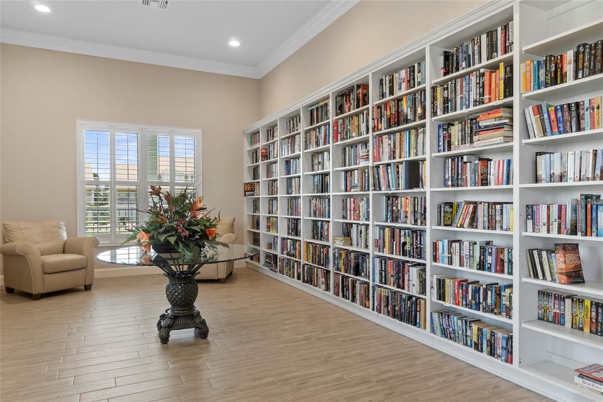 4650 BAY BOULEVARD — photo 40 of 57
