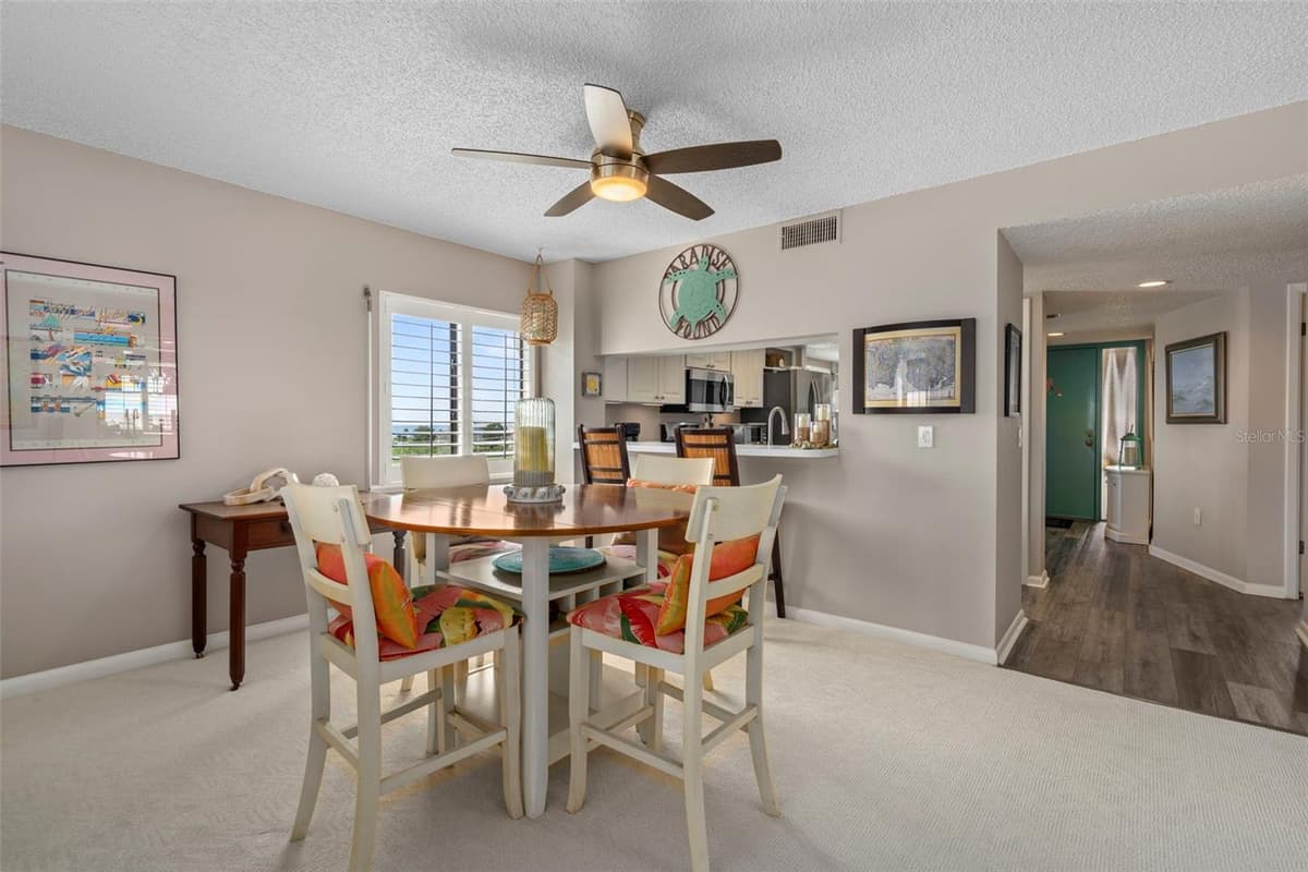 4650 BAY BOULEVARD — photo 15 of 57