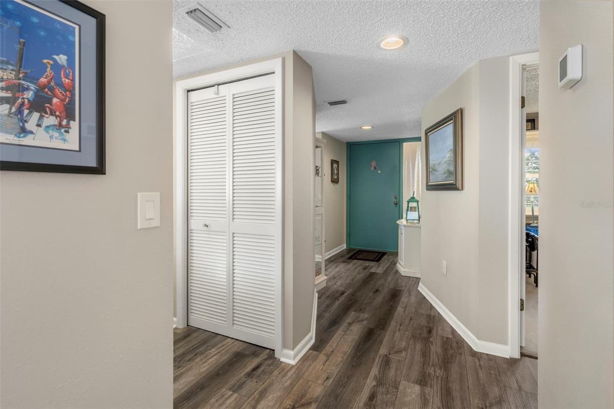 4650 BAY BOULEVARD — photo 7 of 57