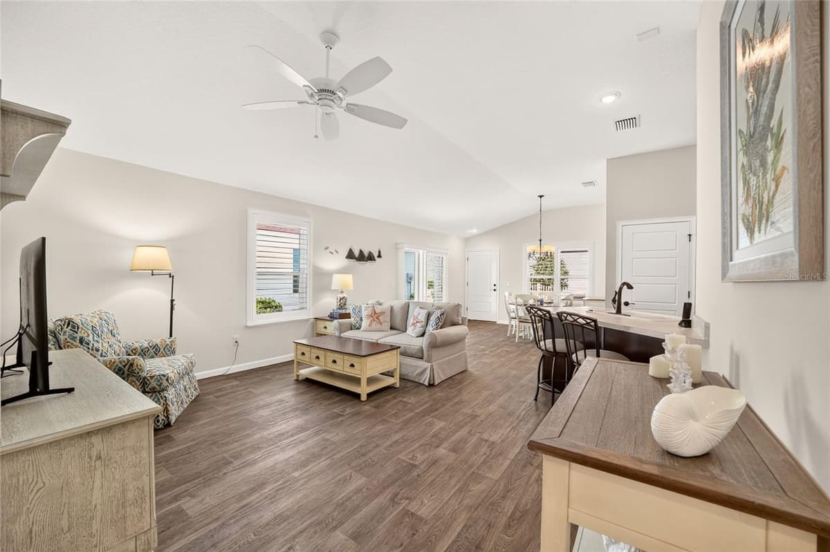 4986 ELLIE LANE — photo 19 of 40
