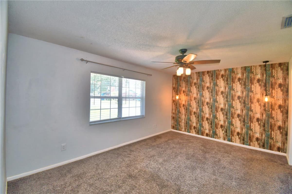 1206 SUSAN LANE — photo 14 of 64