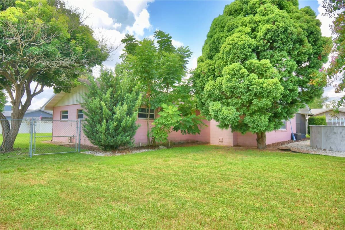 1206 SUSAN LANE — photo 60 of 64