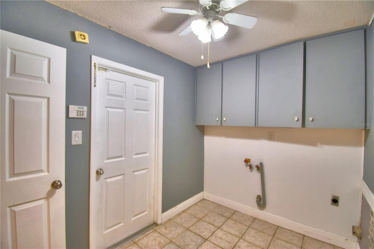 1206 SUSAN LANE — photo 44 of 64