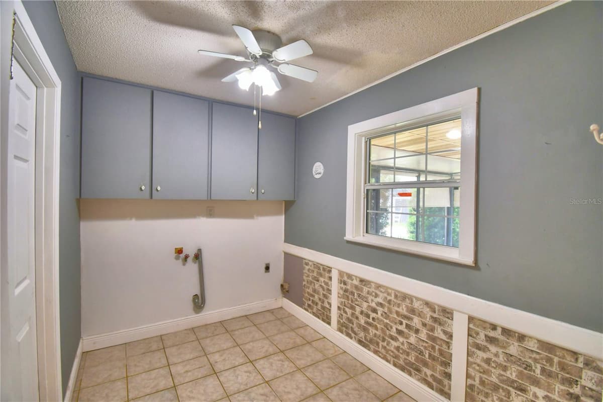 1206 SUSAN LANE — photo 43 of 64